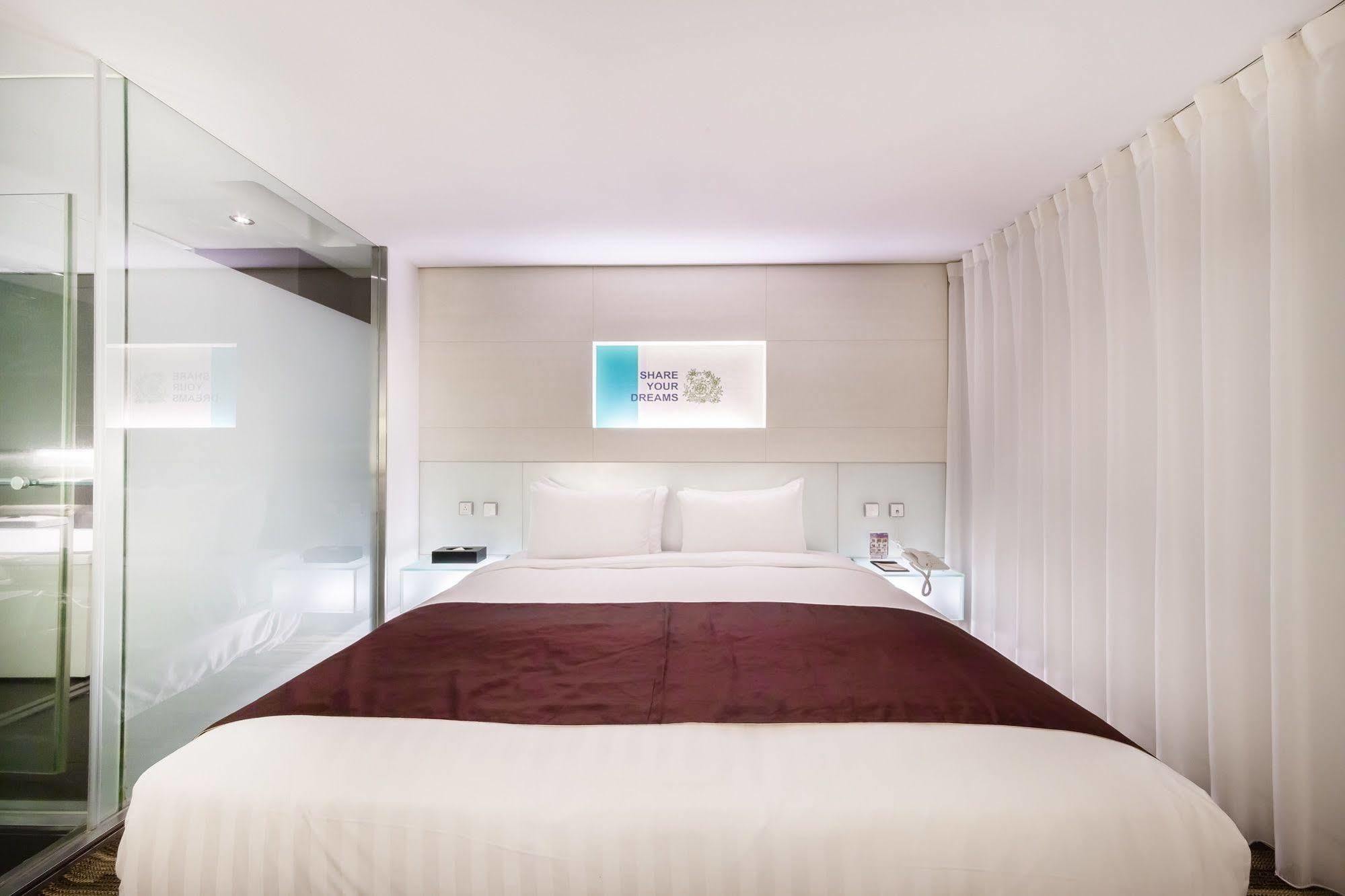 Green World Mai - Zhongshan Đài Bắc Ngoại thất bức ảnh